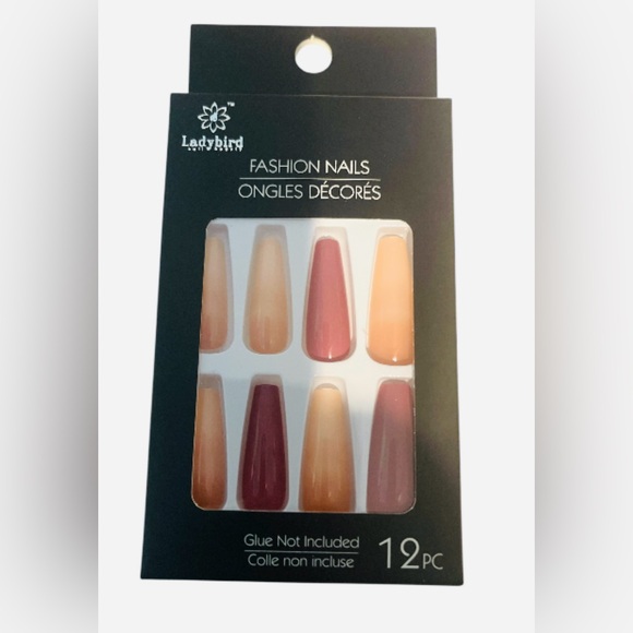 Ladybird Other - 🌷🤍💎Ladybird Fashion Nails Set